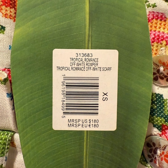 FARM Rio Tropical Romance Romper (XS) - Picture 6 of 8